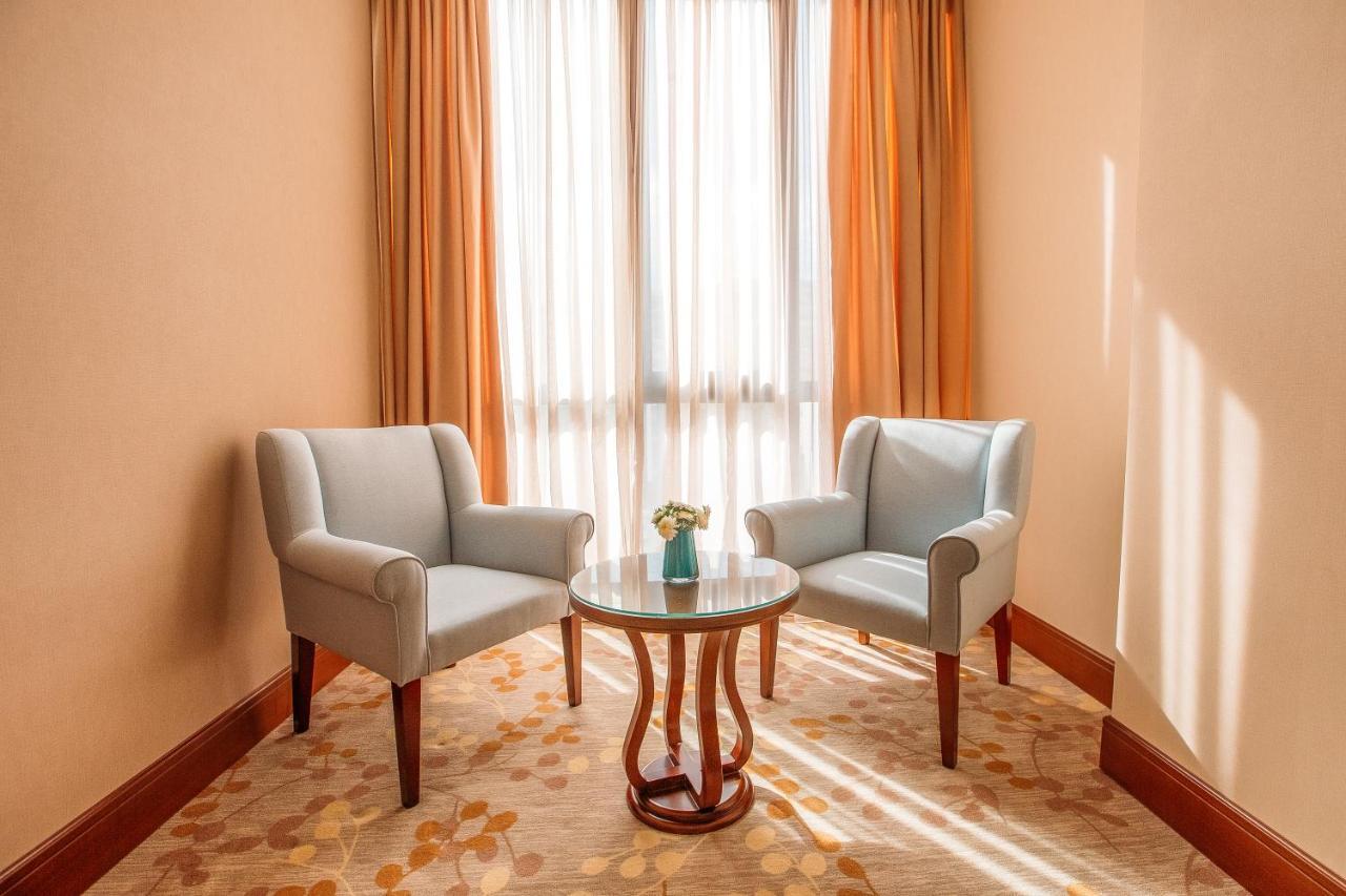 Horizont Hotel Tbilisi Zewnętrze zdjęcie